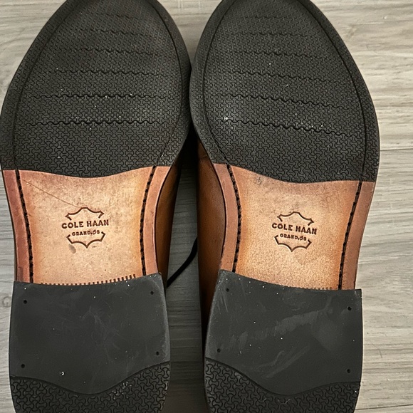 Colehaan Men’s Oxfords - Picture 5 of 5